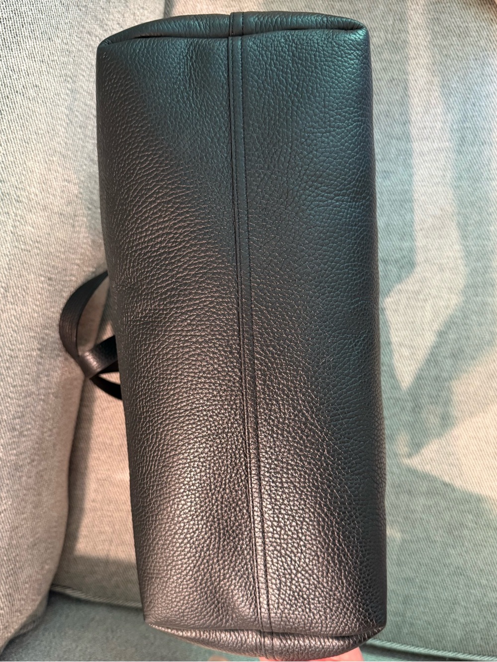 Cuyana pebbled leather tote - Picture 5 of 15